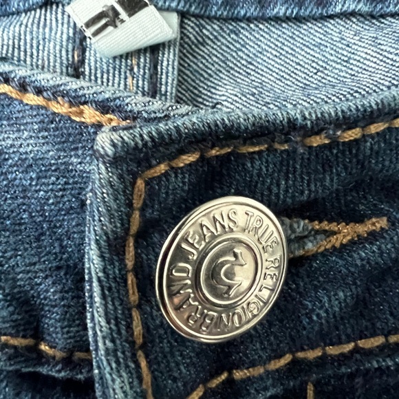 True Religion Women’s Capri Size 11 - Picture 9 of 10